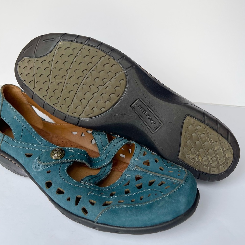 Cobb Hill New Balance Teal Suede Criss Cross Mary Janes Velcro Strap Sandals - Picture 7 of 10
